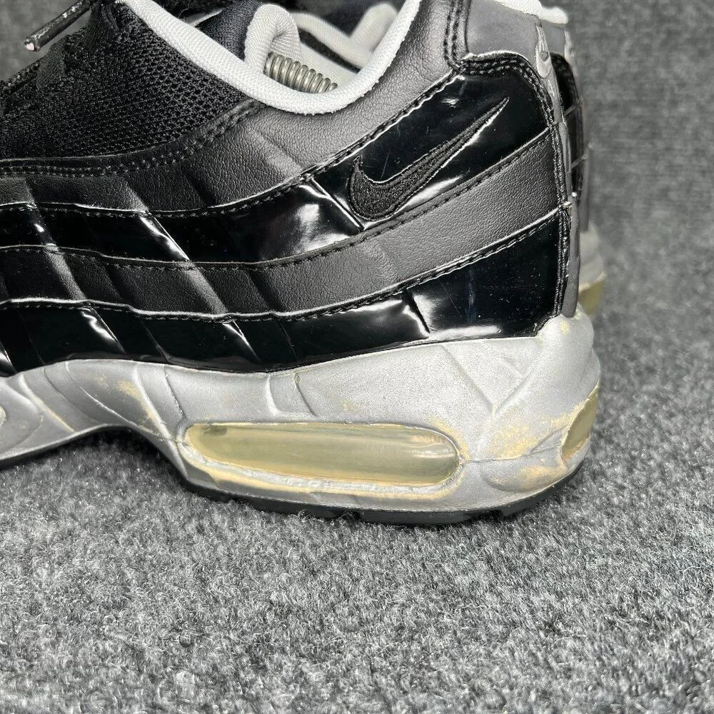 Nike Air Max 95 Shoes Men's Size 12 Black Sliver Vintage Retro Athletic Sneakers